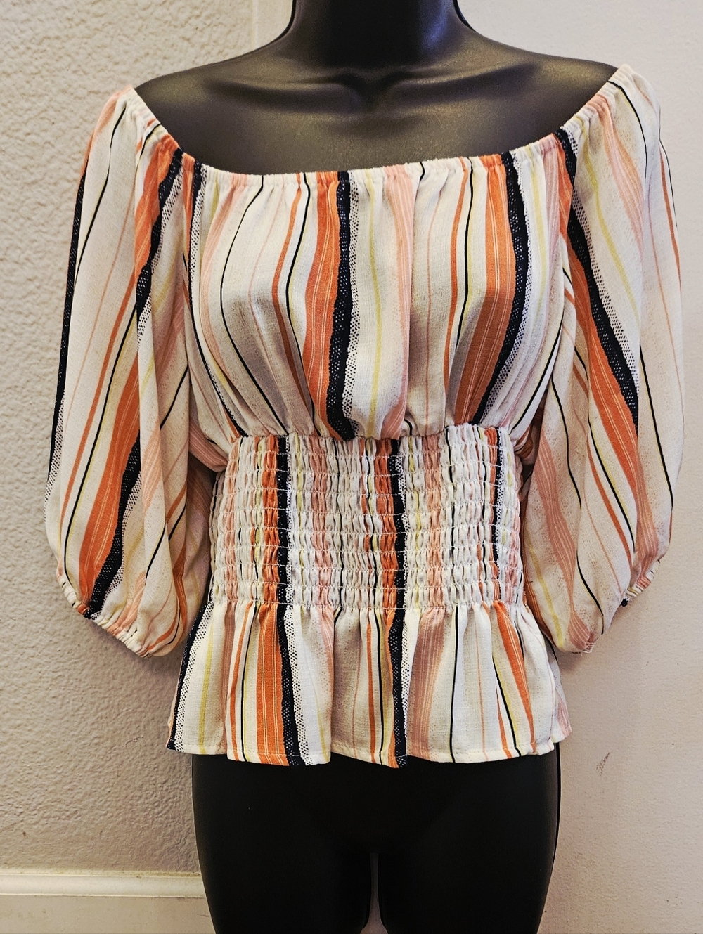 VENUS off The Shoulder Top